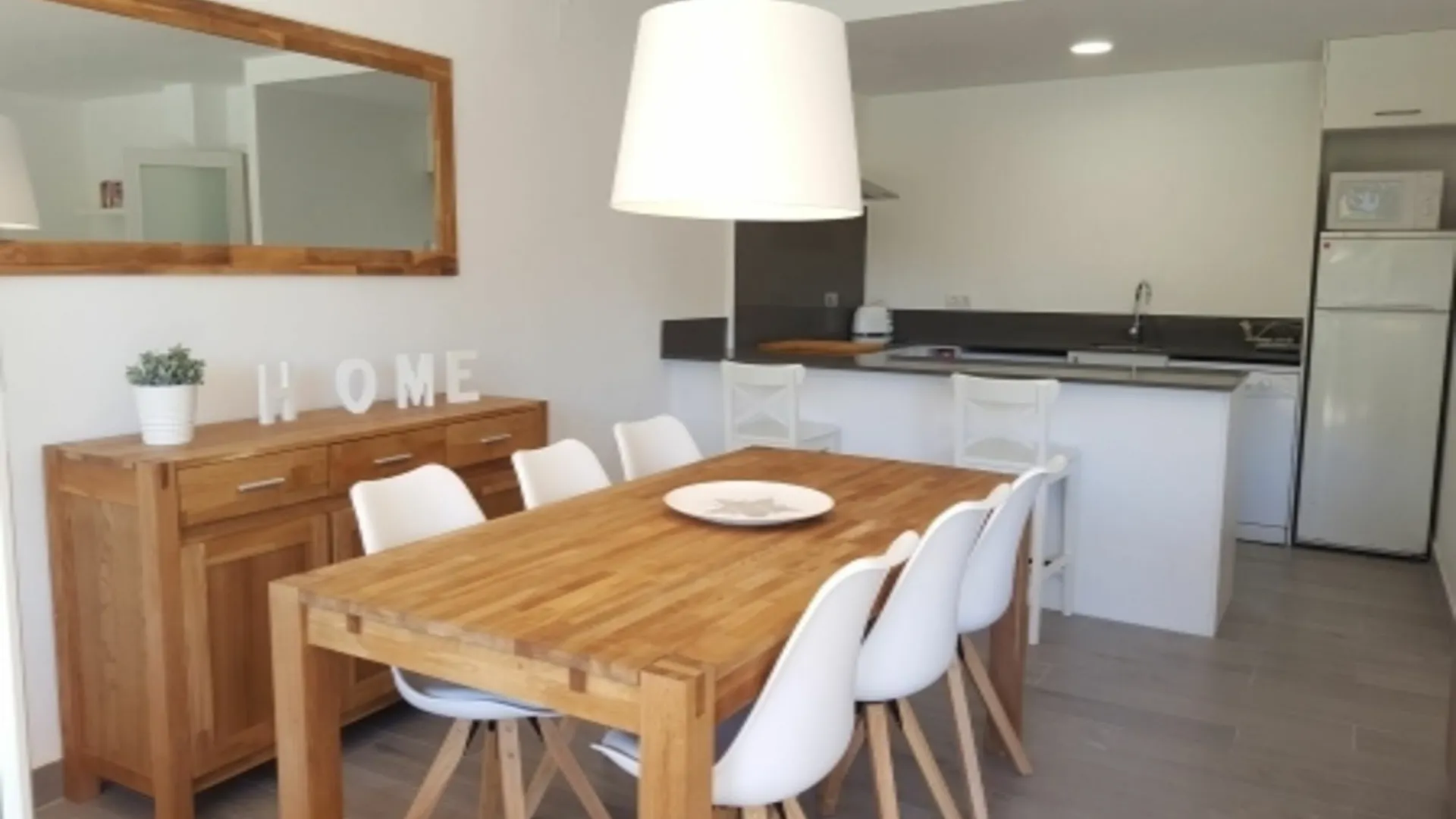 104683 - Apartment In פאלאפרוג'ל